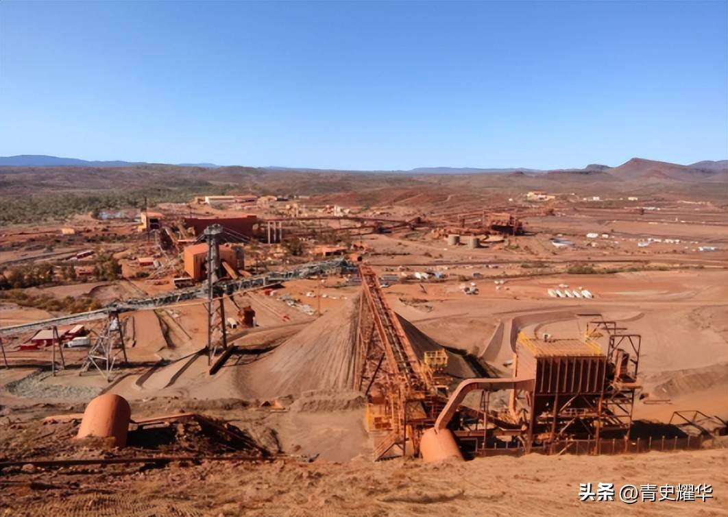 澳大利亚传来好消息,中国出手,人民币深入美元腹地,美十分难受