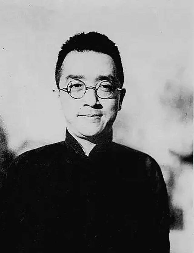 民国时期的“一万大洋”,到底有多少购买力?可折算多少人民币?