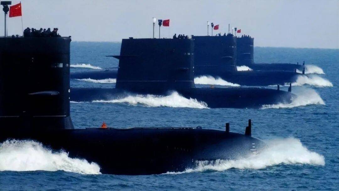 中国核潜艇突然爆兵!发生了什么?