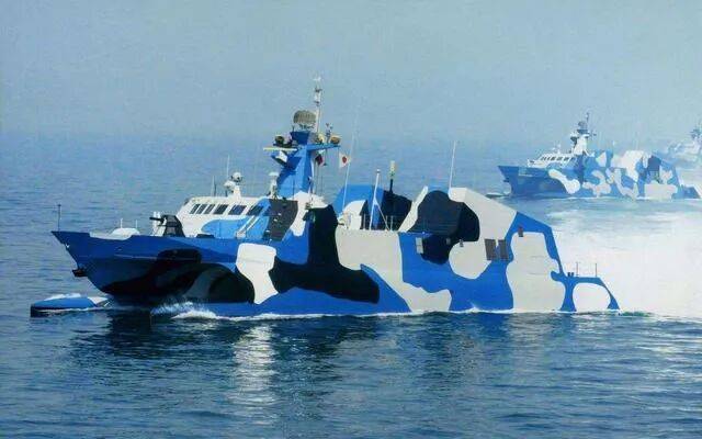 中国核潜艇突然爆兵!发生了什么?
